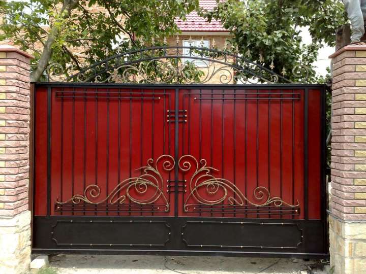 Ворота откатные (сдвижные) декорированные